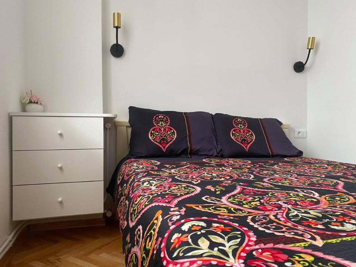 Velvet Apartment Skopje Ngoại thất bức ảnh